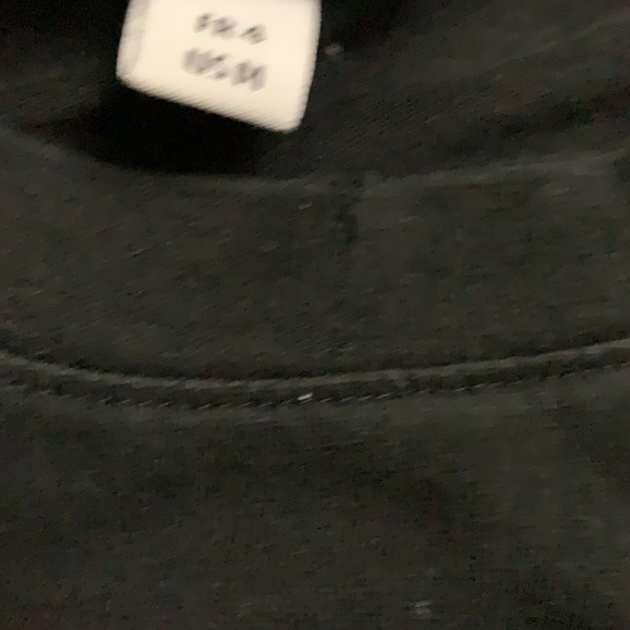 Lacoste Men’s black t-shirt.lShadow of alligator on front medium but fits small - Picture 7 of 10